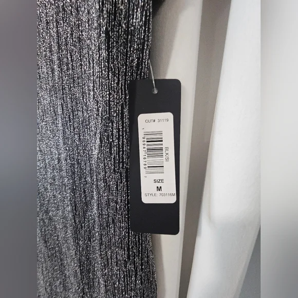 Bebe short sleeve shimmer mini dress​ - Picture 4 of 4